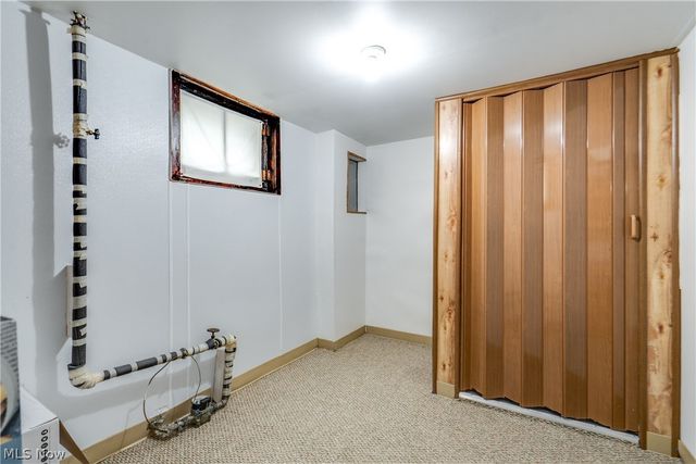 1235 Liberty Avenue, Barberton, OH 44203