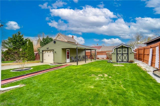 1235 Liberty Avenue, Barberton, OH 44203