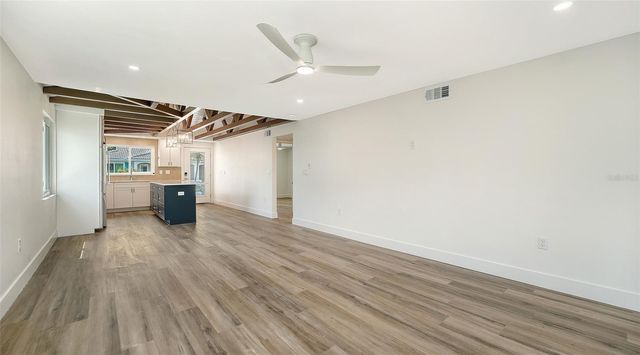 711 SPANISH DRIVE S, Longboat Key, FL 34228