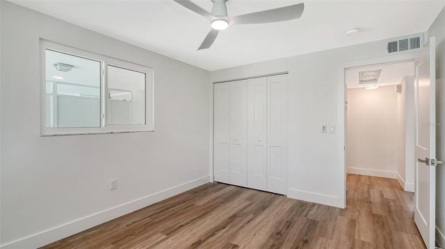 711 SPANISH DRIVE S, Longboat Key, FL 34228