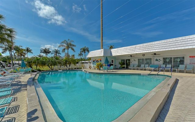 711 SPANISH DRIVE S, Longboat Key, FL 34228