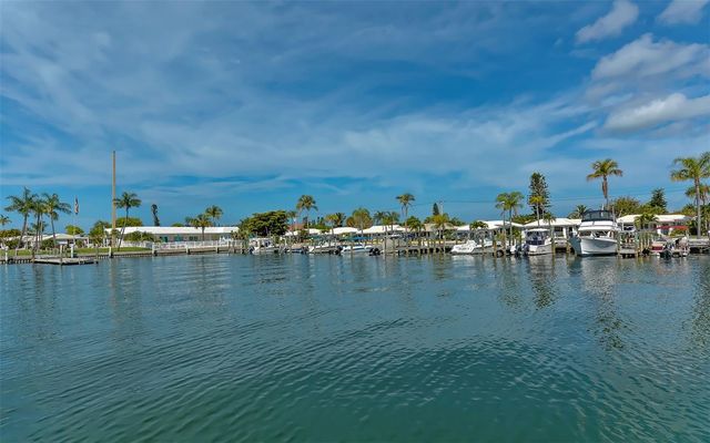 711 SPANISH DRIVE S, Longboat Key, FL 34228