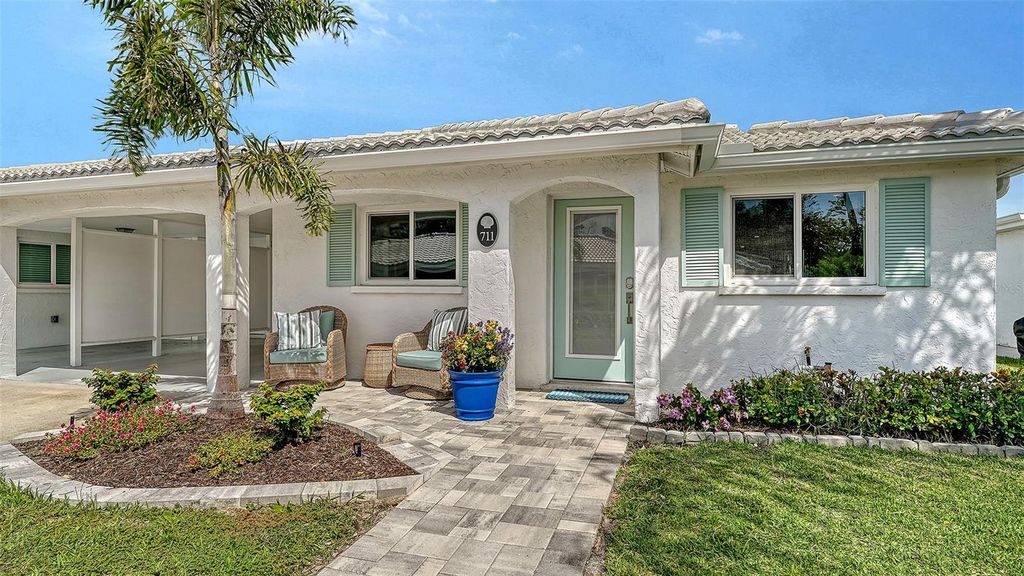 711 SPANISH DRIVE S, Longboat Key, FL 34228