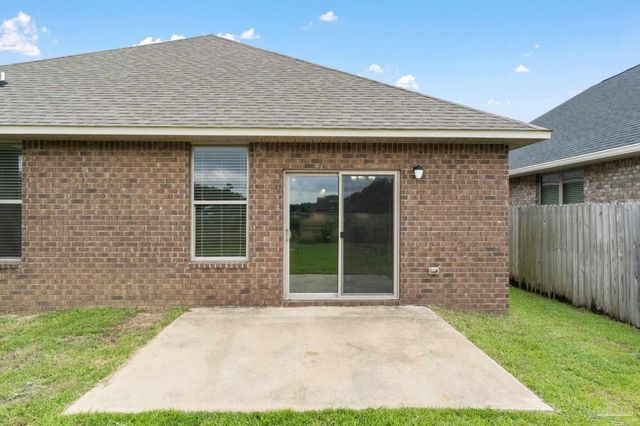 3825 Ranch Rd, Pace, FL 32571