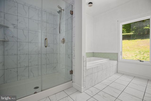 41 TWIN CREEKS LN, Fredericksburg, VA 22405
