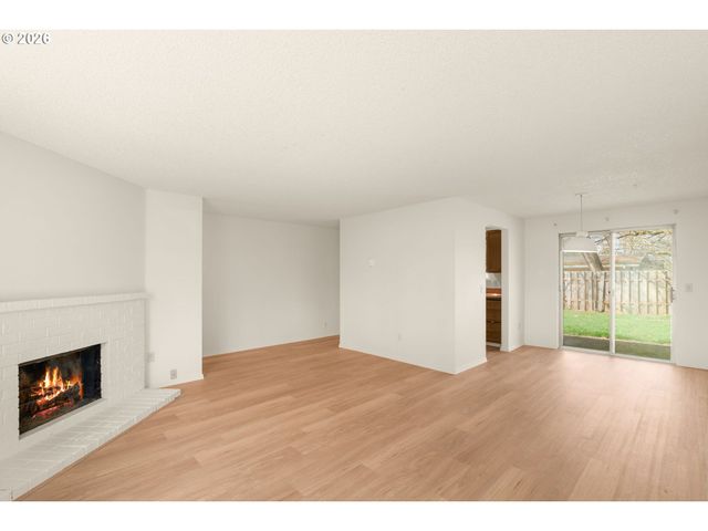 2635 Se 170TH Ave, Portland, OR 97236