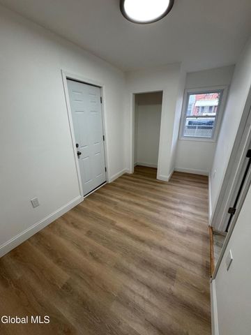 25 13th Street, Watervliet, NY 12189