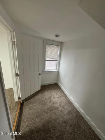 25 13th Street, Watervliet, NY 12189