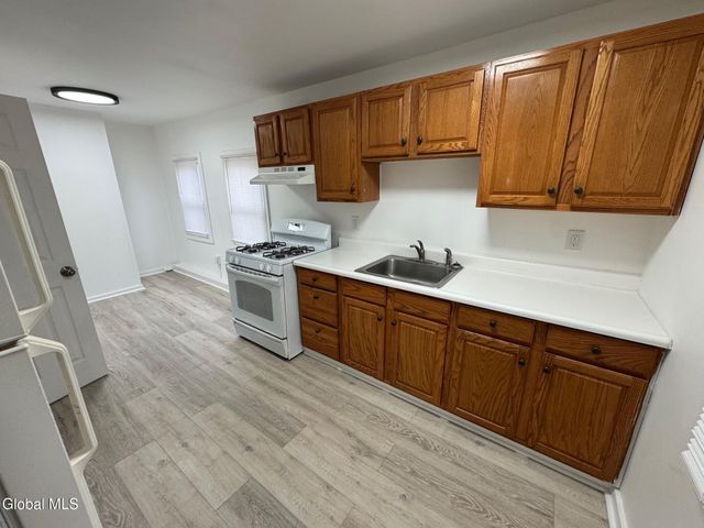 25 13th Street, Watervliet, NY 12189