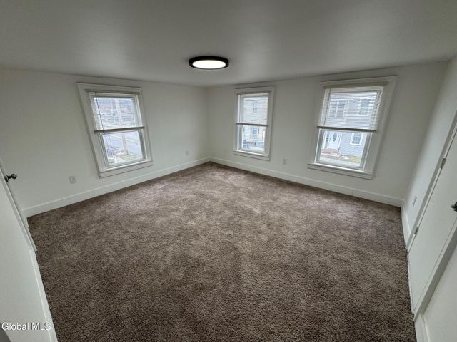 25 13th Street, Watervliet, NY 12189