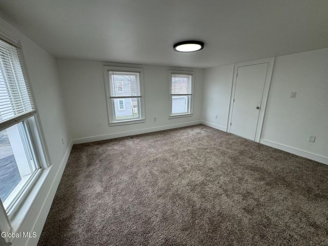 25 13th Street, Watervliet, NY 12189