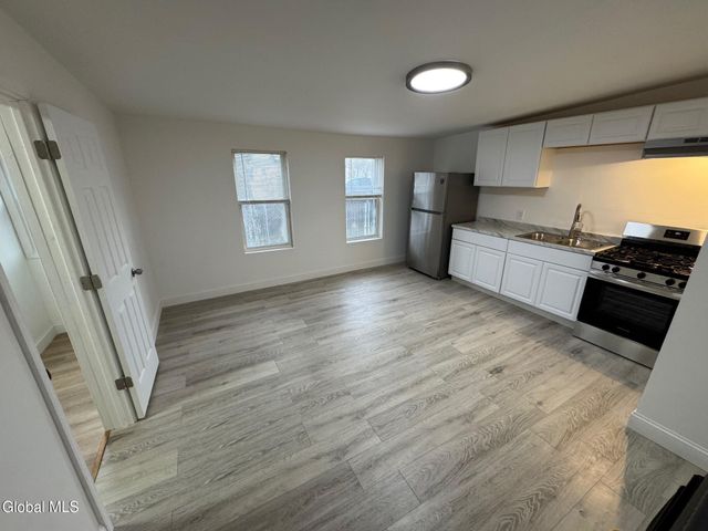 25 13th Street, Watervliet, NY 12189