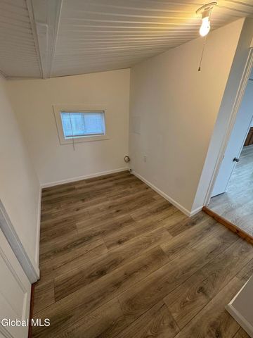 25 13th Street, Watervliet, NY 12189