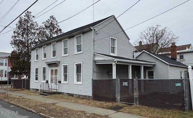 25 13th Street, Watervliet, NY 12189