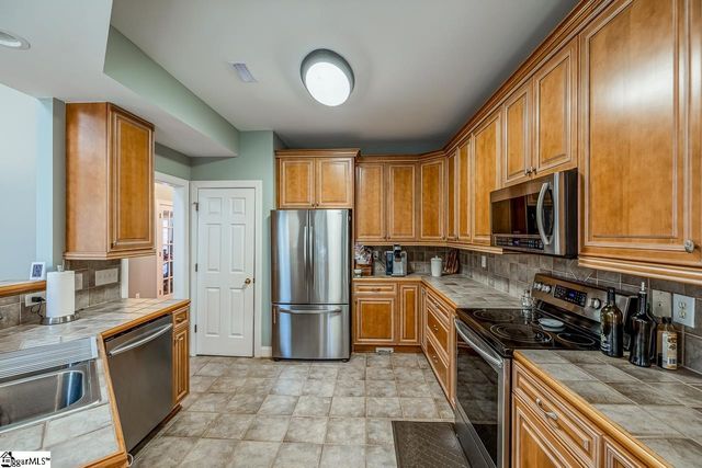 609 Chaulk Hill Court, Simpsonville, SC 29681