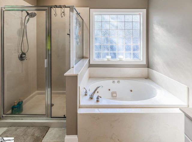 609 Chaulk Hill Court, Simpsonville, SC 29681