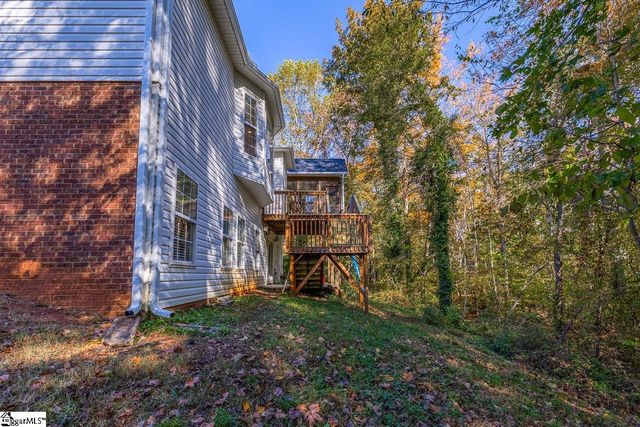 609 Chaulk Hill Court, Simpsonville, SC 29681