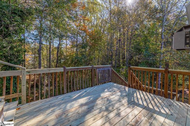 609 Chaulk Hill Court, Simpsonville, SC 29681