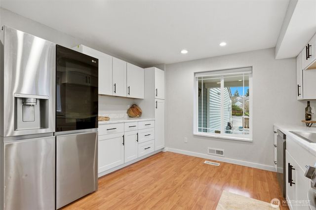 925 S 310th Place, Federal Way, WA 98003