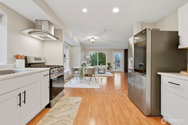 925 S 310th Place, Federal Way, WA 98003