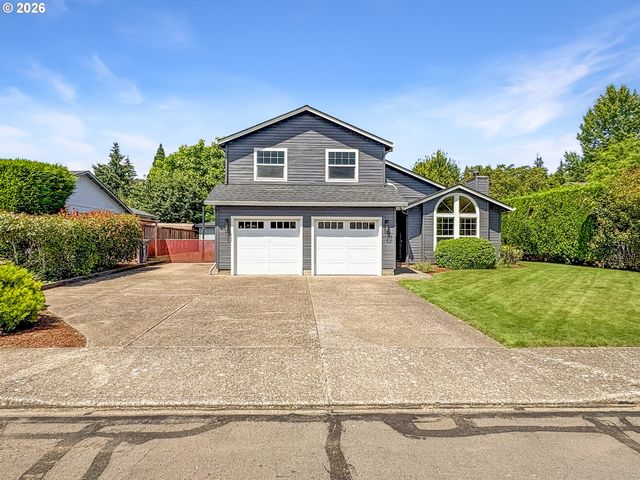 1040 Sw TALL OAKS Dr, Mc Minnville, OR 97128