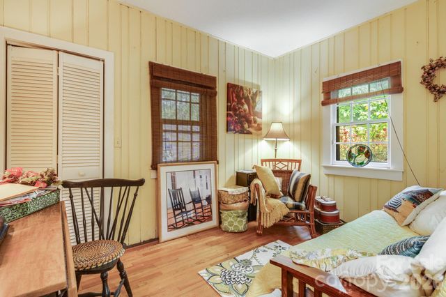 121 Ohara Circle, Hendersonville, NC 28739