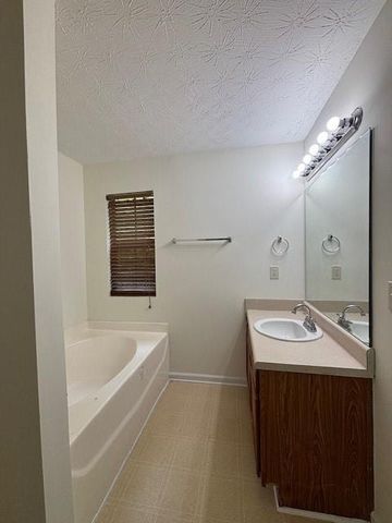 1560 Eastern Sunrise Lane, Decatur, GA 30034