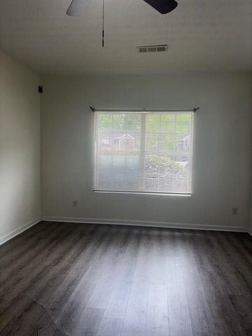 1560 Eastern Sunrise Lane, Decatur, GA 30034