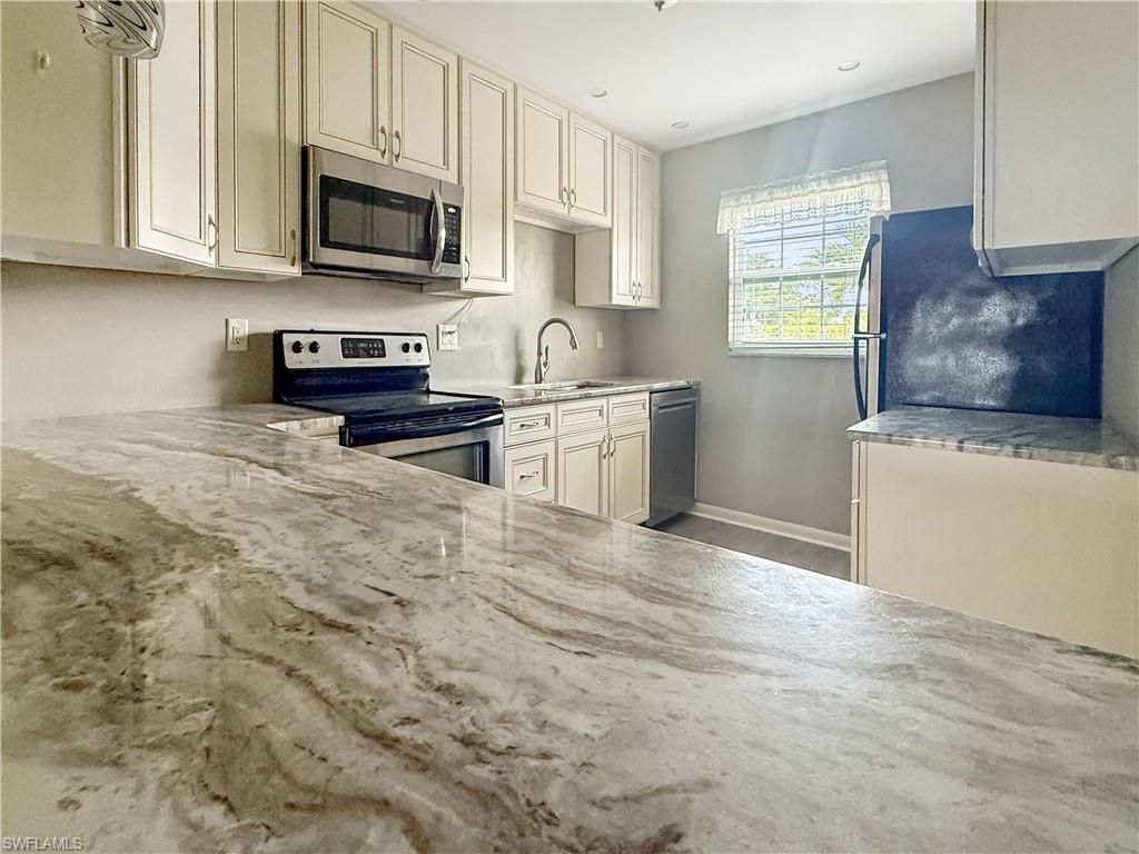 1398 Myerlee Country Club BLVD, FORT MYERS, FL 33919 — photo 2