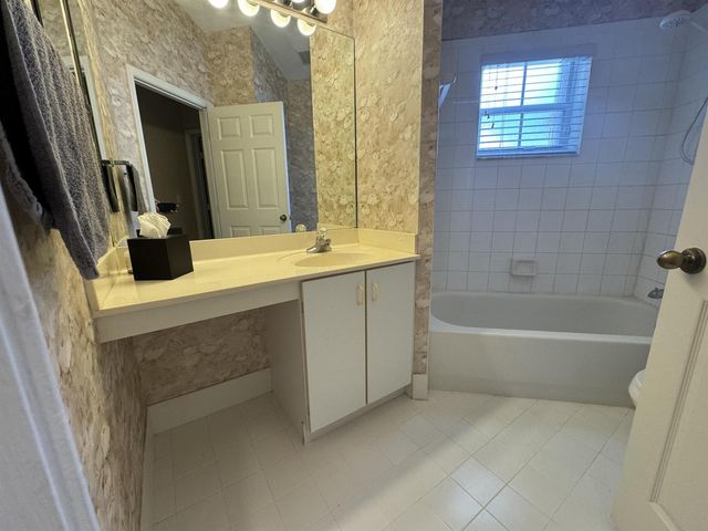 1665 Wood Fern Drive, Boynton Beach, FL 33436
