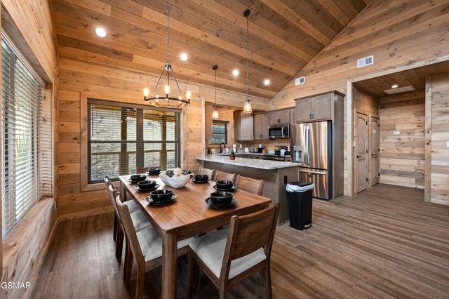 2247 Headrick Lead, Sevierville, TN 37862