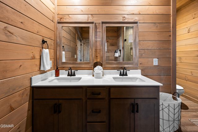 2247 Headrick Lead, Sevierville, TN 37862