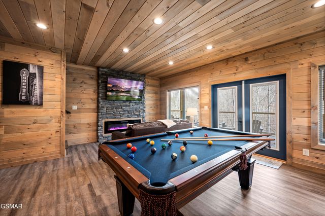 2247 Headrick Lead, Sevierville, TN 37862