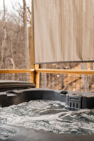 2247 Headrick Lead, Sevierville, TN 37862