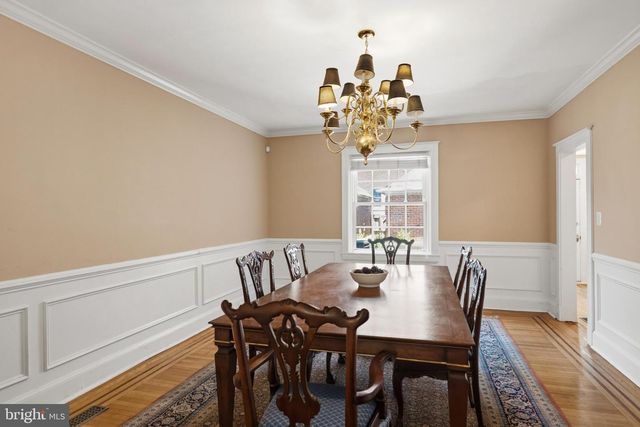 214 E UNIVERSITY PKWY, Baltimore, MD 21218
