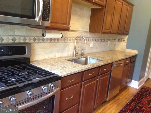 214 E UNIVERSITY PKWY, Baltimore, MD 21218