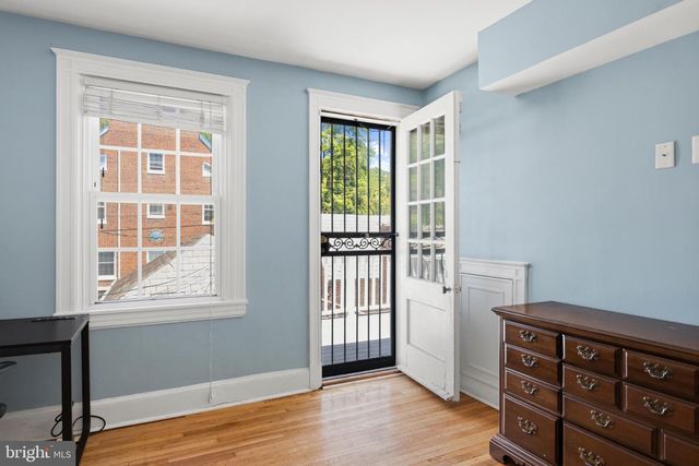 214 E UNIVERSITY PKWY, Baltimore, MD 21218