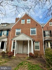 214 E UNIVERSITY PKWY, Baltimore, MD 21218