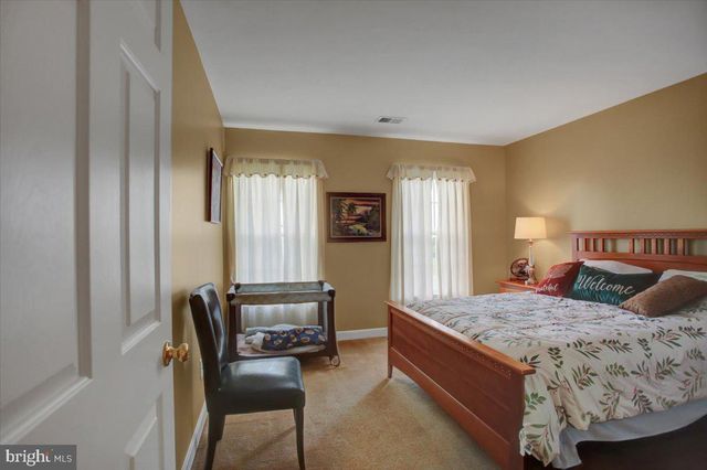 10526 JASPER DRIVE, Greencastle, PA 17225