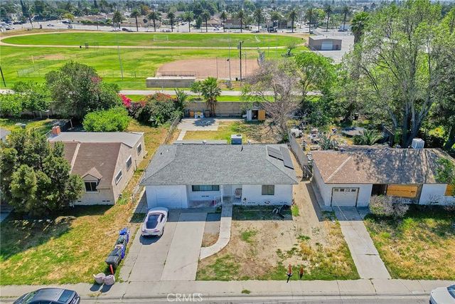 17227 Seville, Fontana, CA 92335