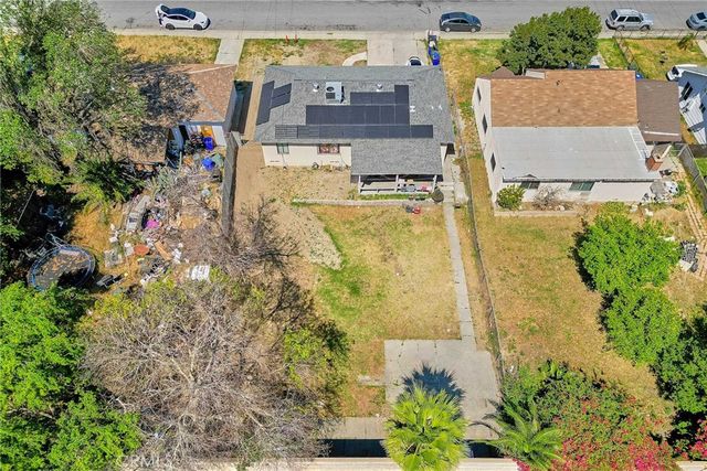 17227 Seville, Fontana, CA 92335