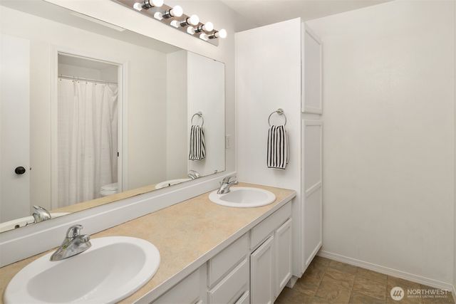 14436 Mockingbird Drive NW, Silverdale, WA 98383