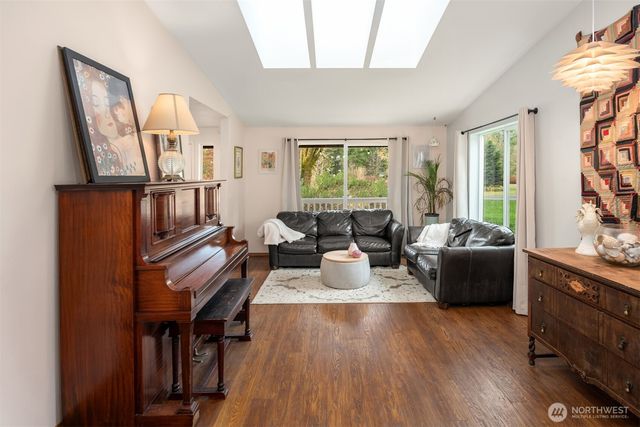 14436 Mockingbird Drive NW, Silverdale, WA 98383