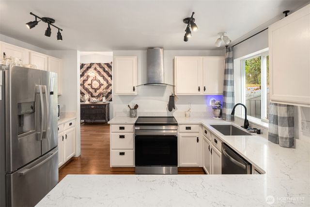 14436 Mockingbird Drive NW, Silverdale, WA 98383