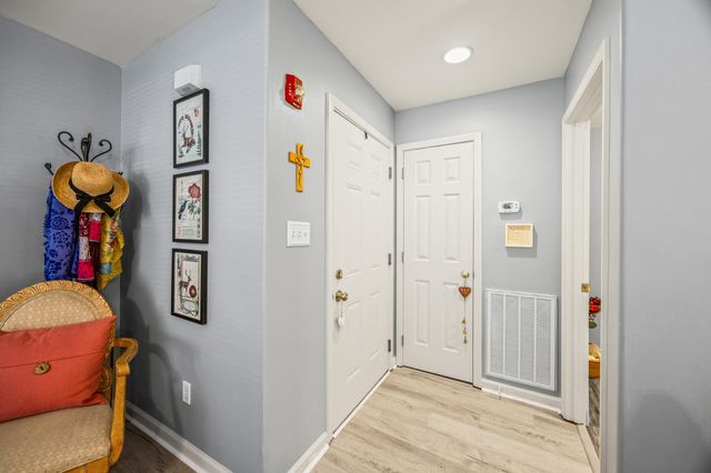 857 Malabu Drive 8103, Lexington, KY 40502