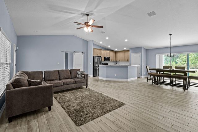 13218 BARNEVELDE RD, Weeki Wachee, FL 34614