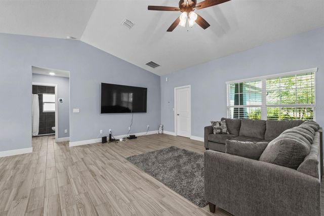 13218 BARNEVELDE RD, Weeki Wachee, FL 34614