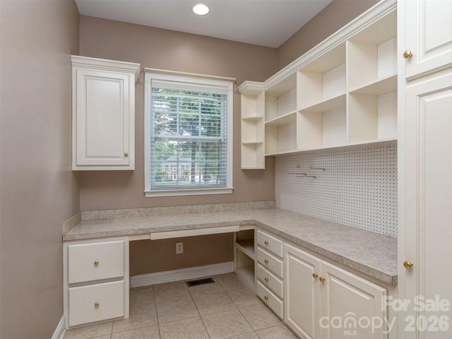 6167 Four Wood Drive, Matthews, NC 28104