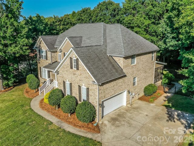 6167 Four Wood Drive, Matthews, NC 28104
