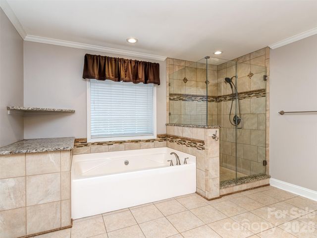 6167 Four Wood Drive, Matthews, NC 28104